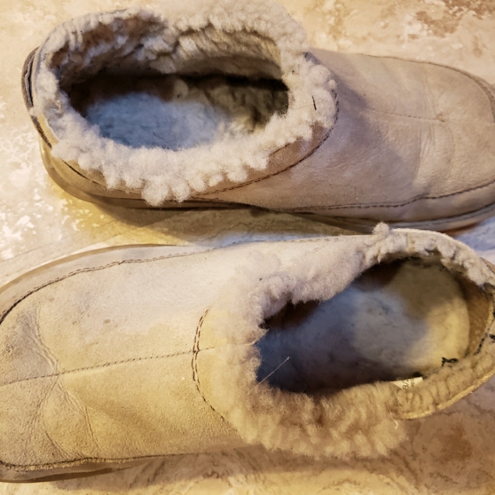 Warm leather comfy shoe